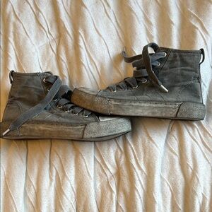 Zara Gray Sneakers Comfortable Stylish Design